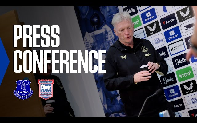 包含埃弗顿主帅竭力挽留球星，豪门试图破坏转会的词条