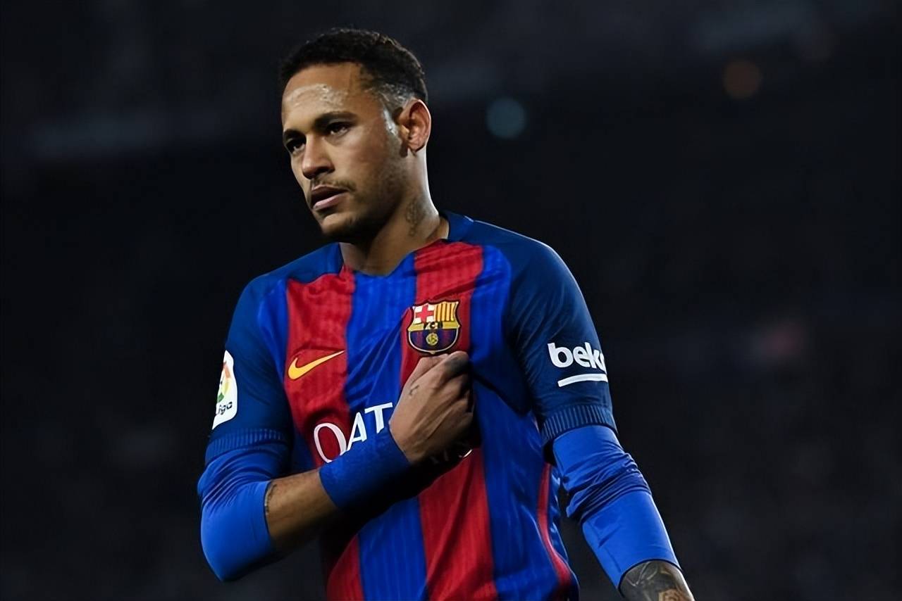 包含内马尔迎来五赛季高光表现，德国队球迷沸腾！的词条